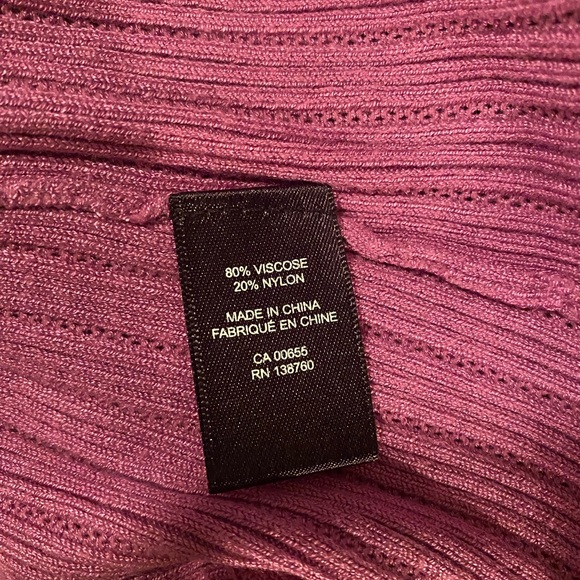 RW& Co High Neck Top - Picture 4 of 4